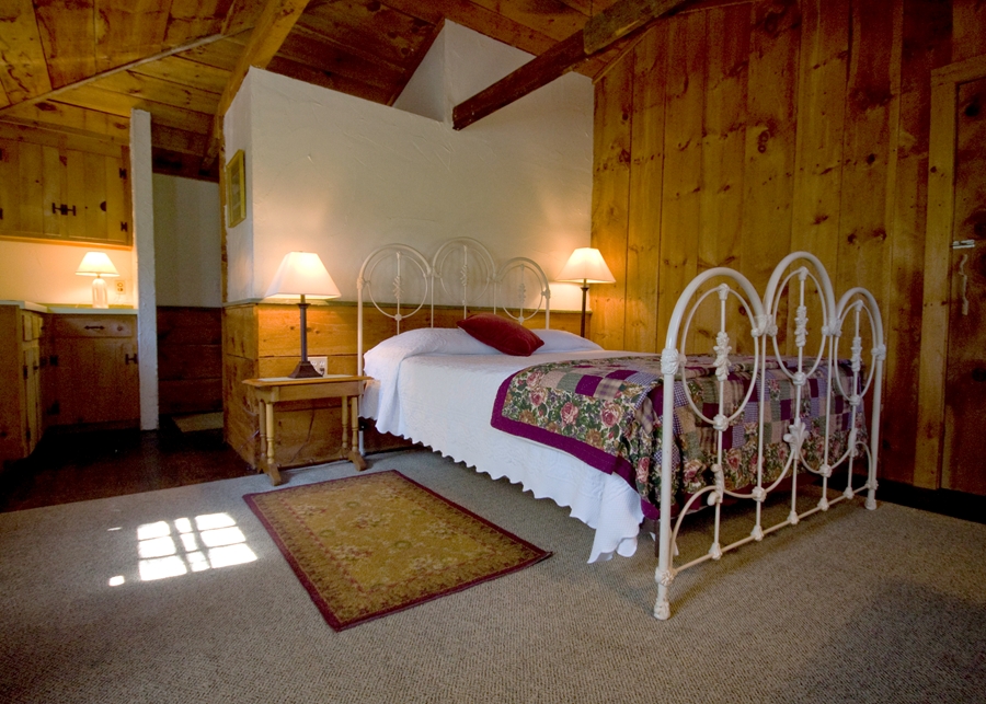 Wellfleet Inn at Duck Creeke Creek photo  Room C-4, Queen Bed  private bath