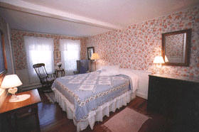 Wellfleet MA  Bed and Breakfast lodging with Queen bed, view of pond, second floor, Room 27